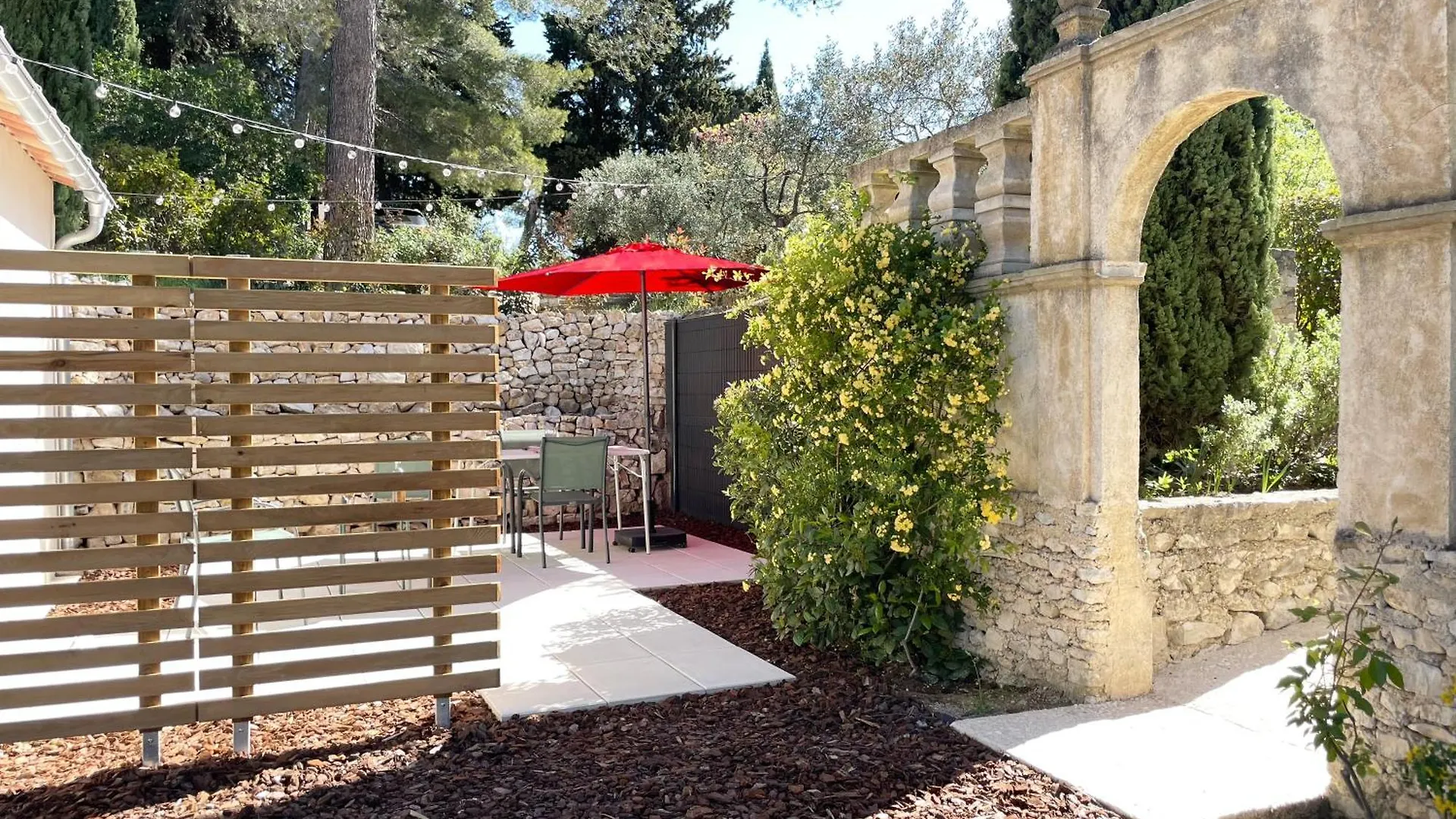 Au Calme Dans La Campagne Aixoise, Entoure De Cypres Villa Aix-en-Provence 0*,